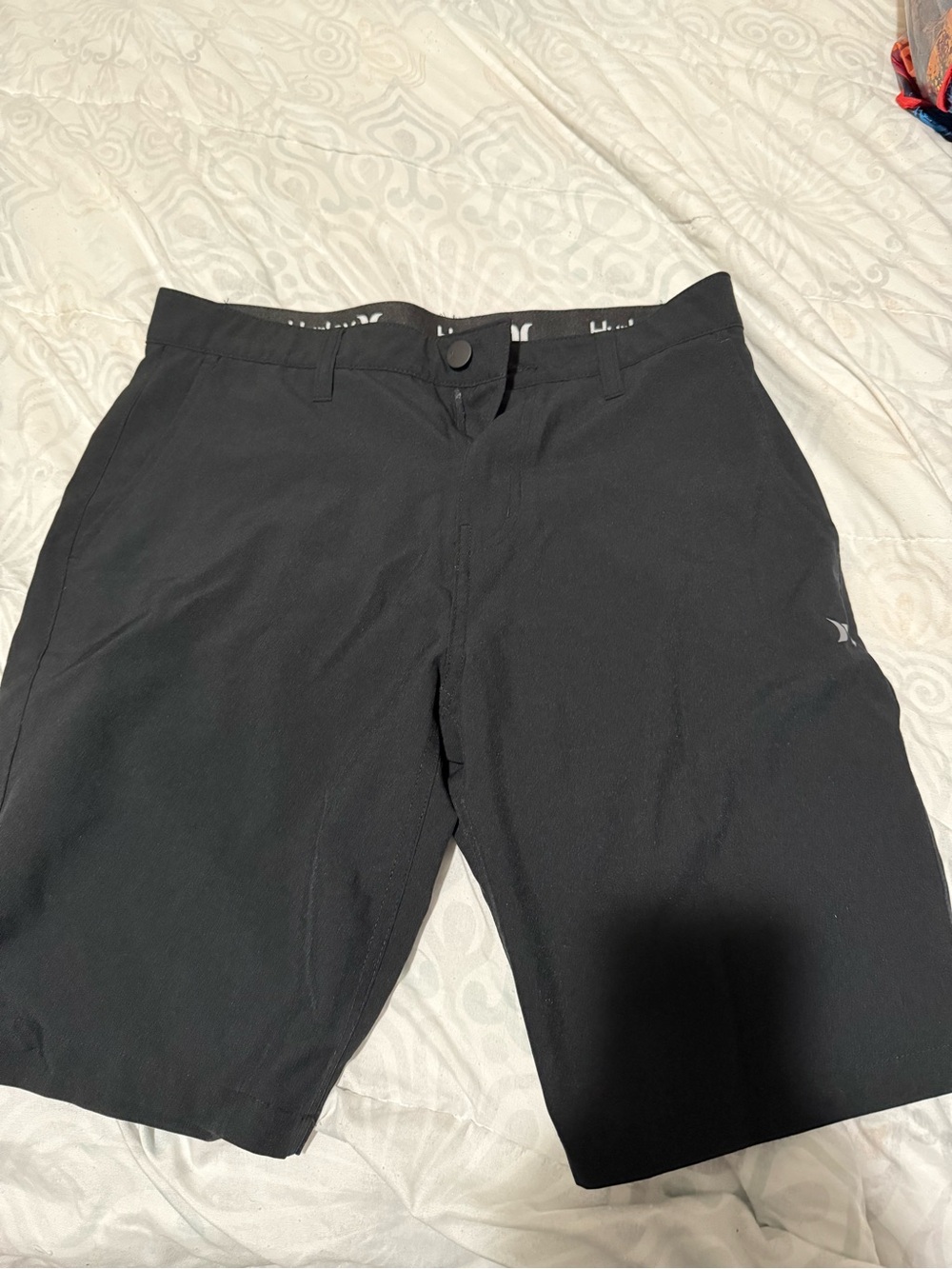 Hurley Black Men's Flat-Front Active Shorts